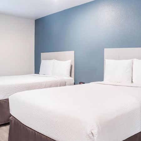 Woodspring Suites Houston 라 포트 외부 사진